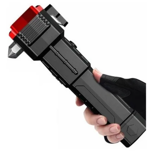 SafeTorch - La linterna que protege, ilumina y salva.